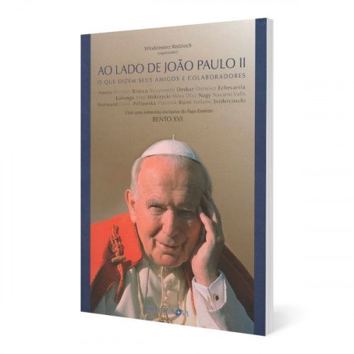 Ao lado de João Paulo II
